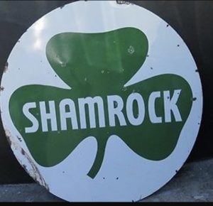 Vintage-Porcelain-Shamrock-6-inch-round-selling-porcelain-vintage-signs