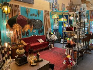 Benbrook-antique-mall-2025