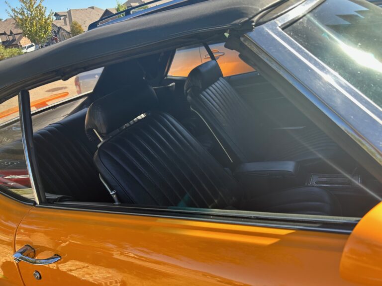 GTO Lemans orbit organge interior shot 768x576